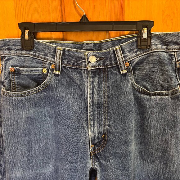 Levi's Men's 550 Relaxed Fit 34 x 34 Denim Jeans - Picture 5 of 16